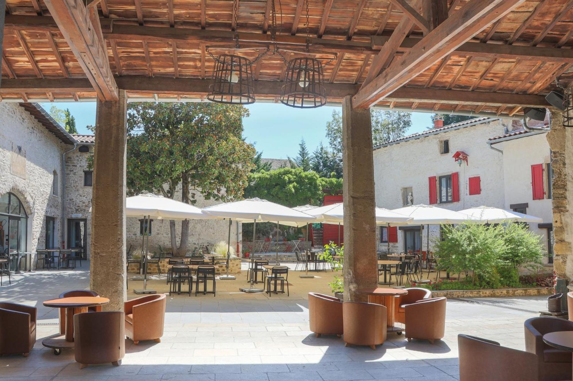 Le Domaine De Gorneton Couette-café *